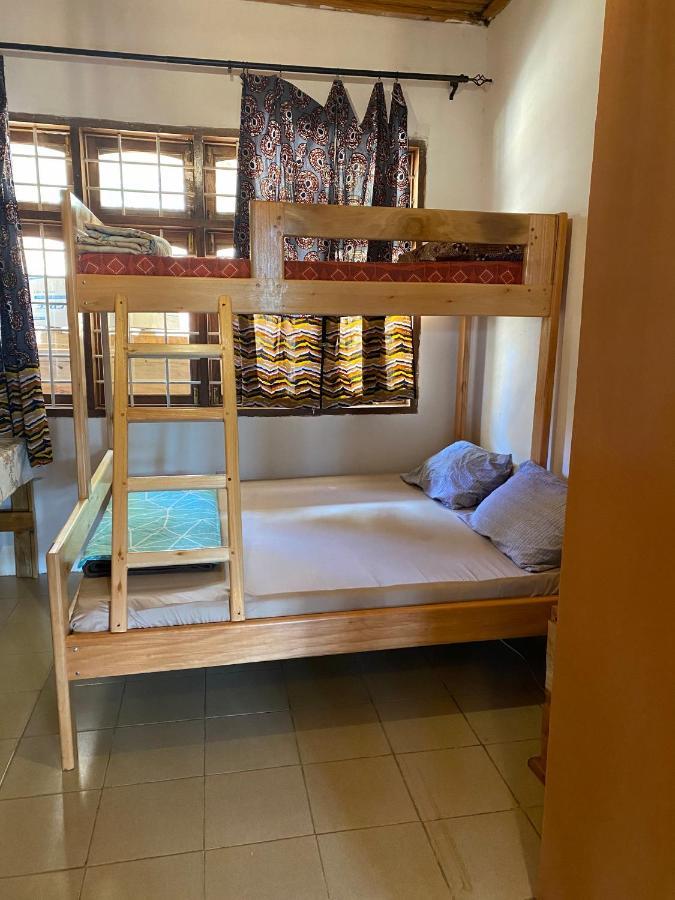 Hidden Valley Backpackers Иринга Екстериор снимка