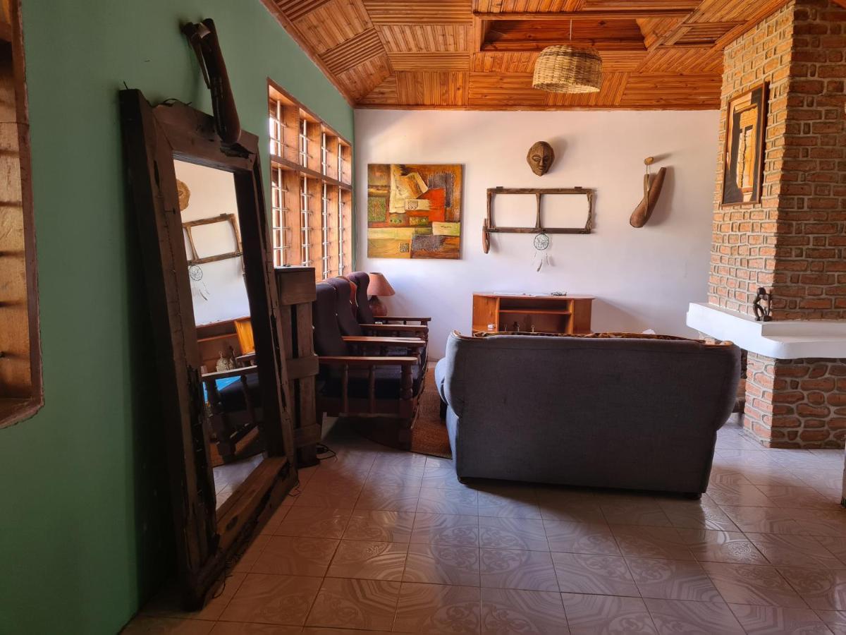 Hidden Valley Backpackers Иринга Екстериор снимка